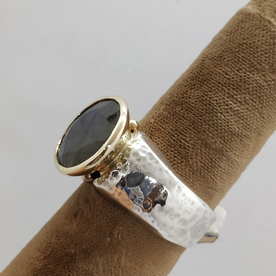 Labradorite Round Stone Ring - Image 7