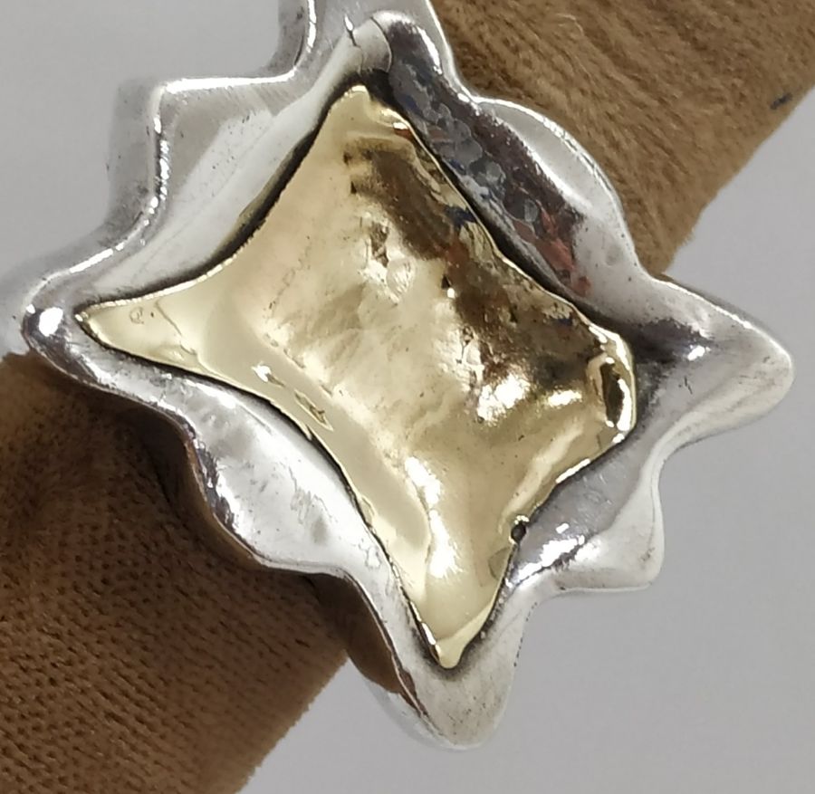 Abstract Gold Silver Ring - Image 9