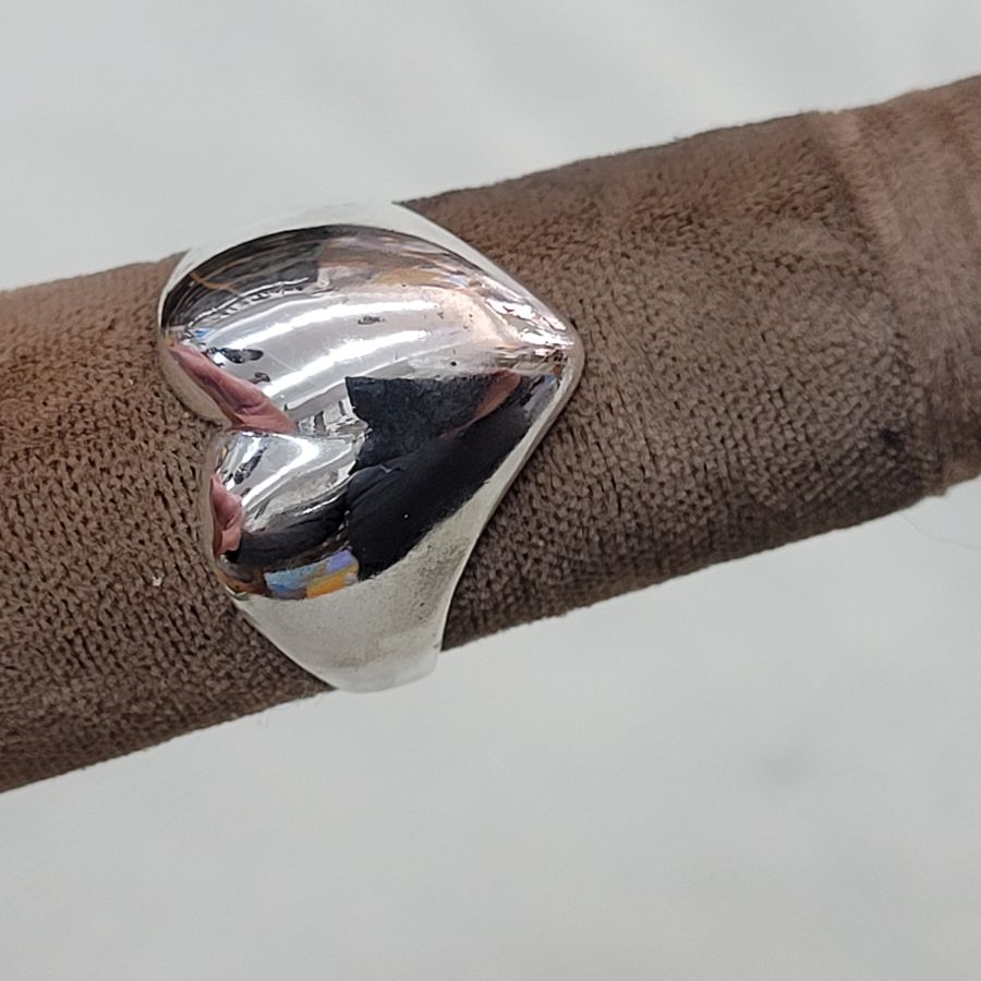 Heart Shape Silver Ring - Image 11