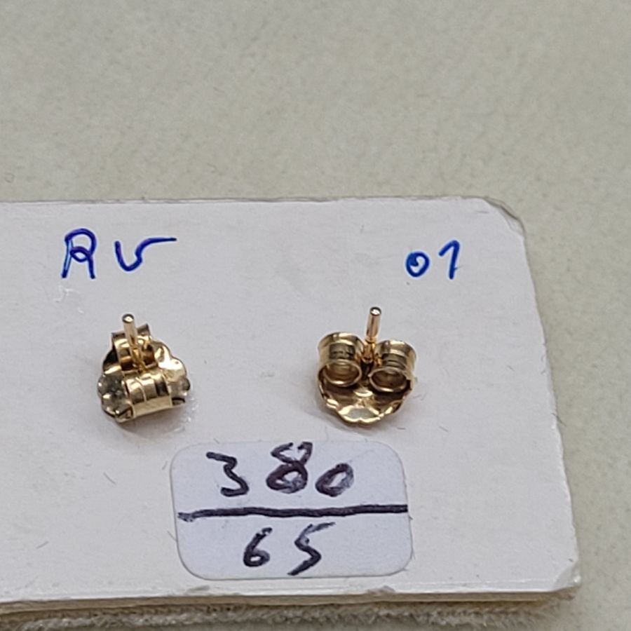 Gold Flower Stud Earrings - Image 5