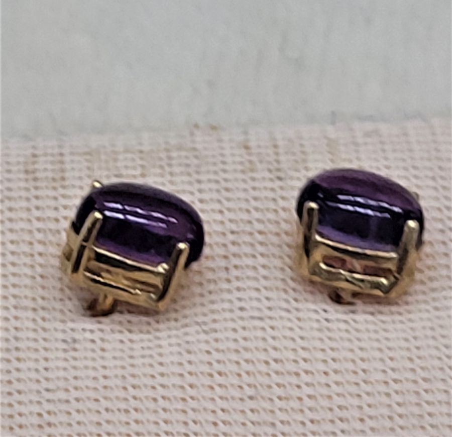 Cabochon Amethyst Stud Earrings - Image 3