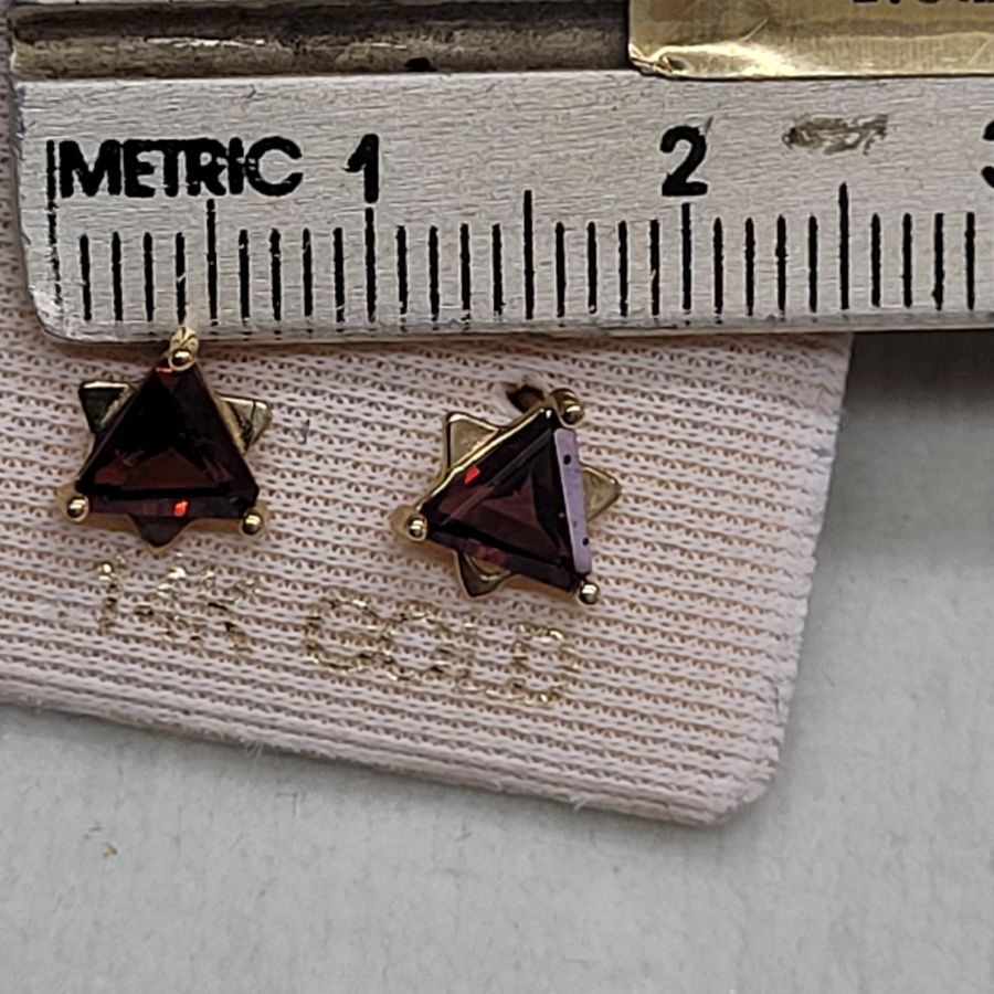 MagenDavid Stud Earrings Garnets - Image 4