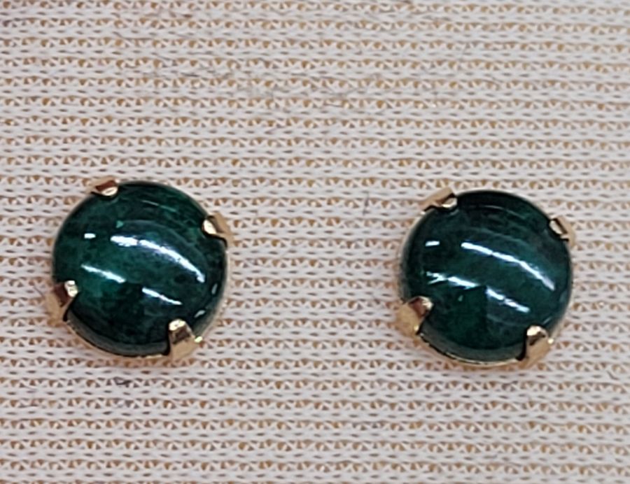 Handmade 14 carat gold round stud earrings Elat stones set with round cabochon Elat stones. Dimension diameter 0.6 cm approximately.