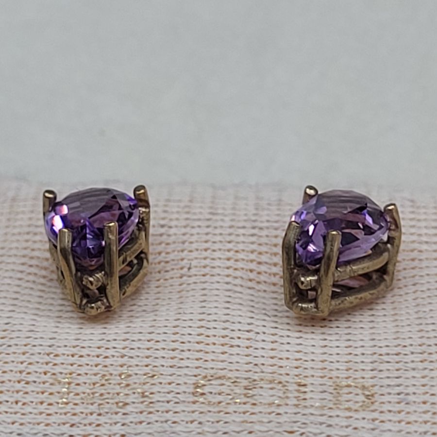 Amethyst Gold Stud Earrings - Image 3