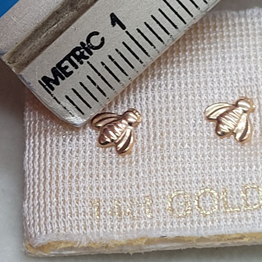 Bee Shape Stud Earrings - Image 4