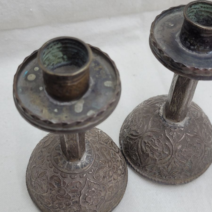 Silver Sabbath Candlesticks Floral - Image 8