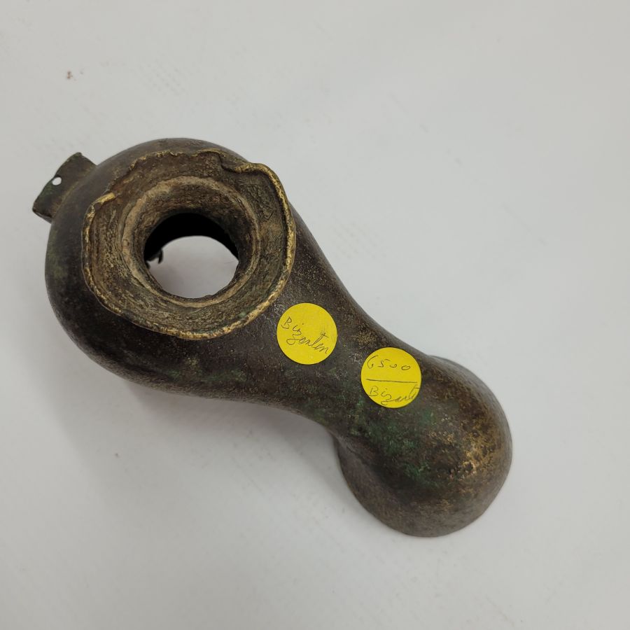 Byzantine Bronze Oil Lamp - Image 5