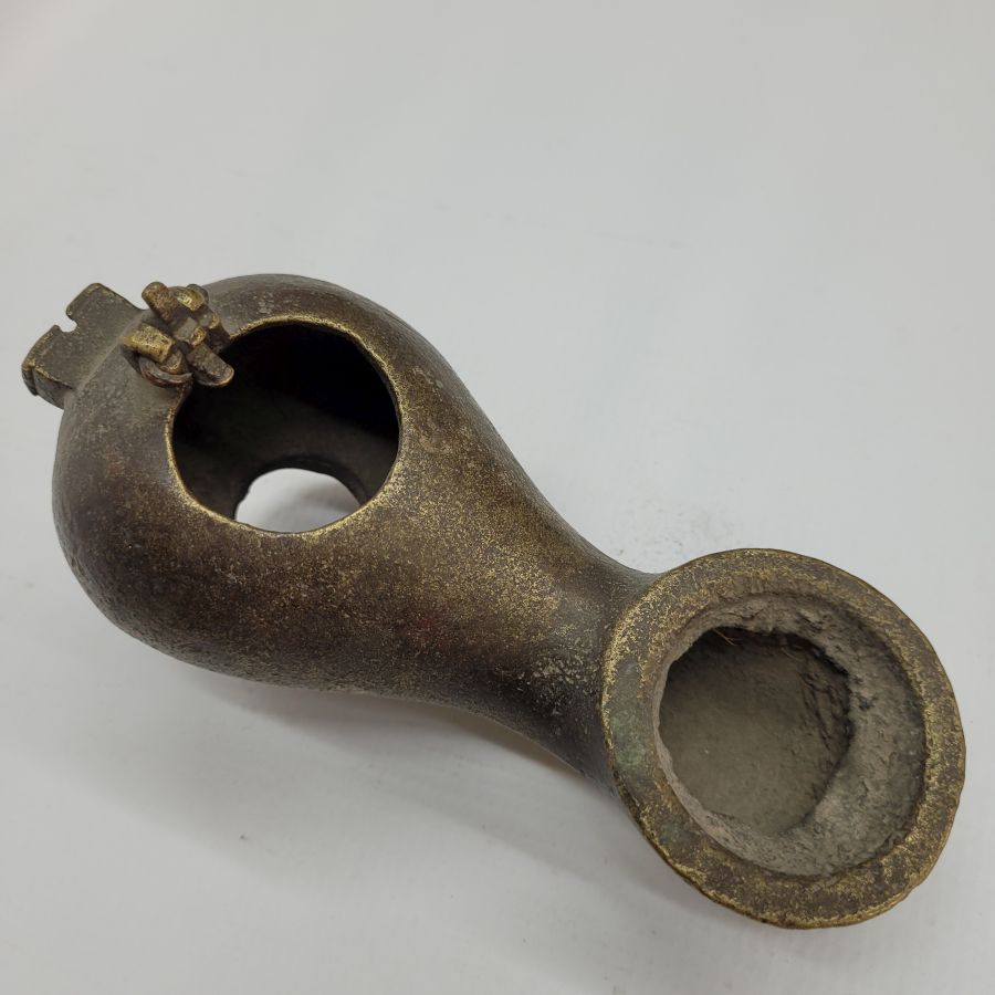 Antique Byzantine bronze oil lamp early Byzantine era found in the Holy Land of Israel 3rd century CE. Dimension 16.5 cm X 8 cm X 8 cm approximately.