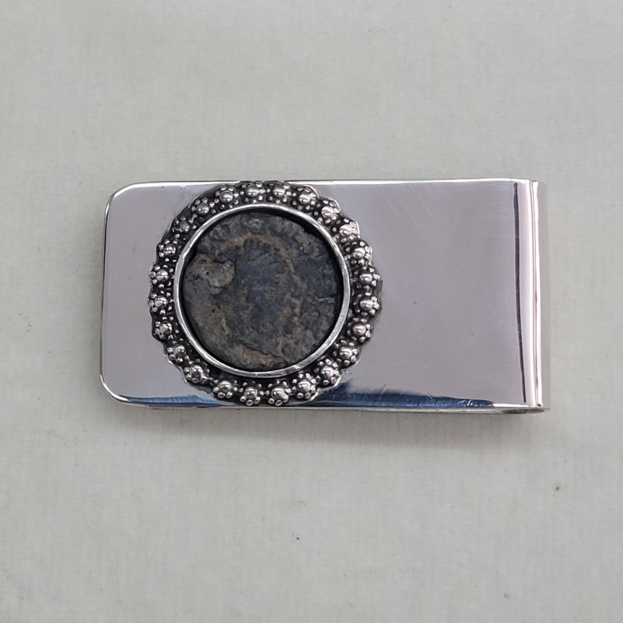 Handmade sterling silver money clip Roman coin, genuine antique Roman coin 3rd century CE, set in flower frame design made by S. Ghatan. Katan.