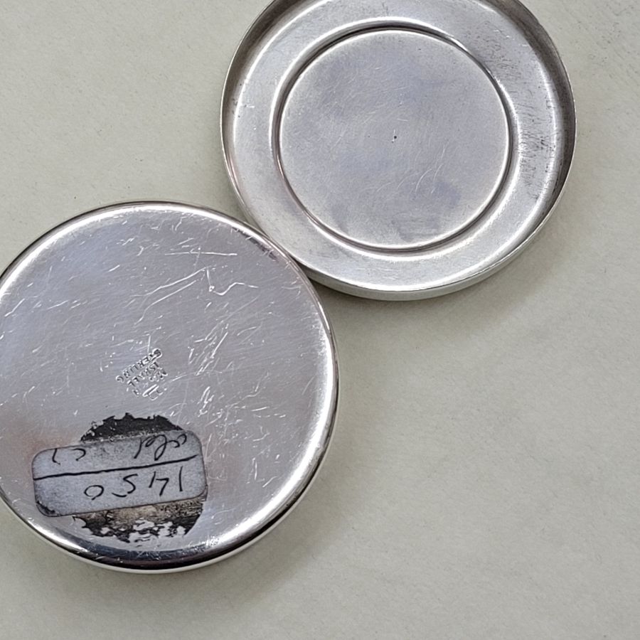 Silver vintage pill box - Image 6