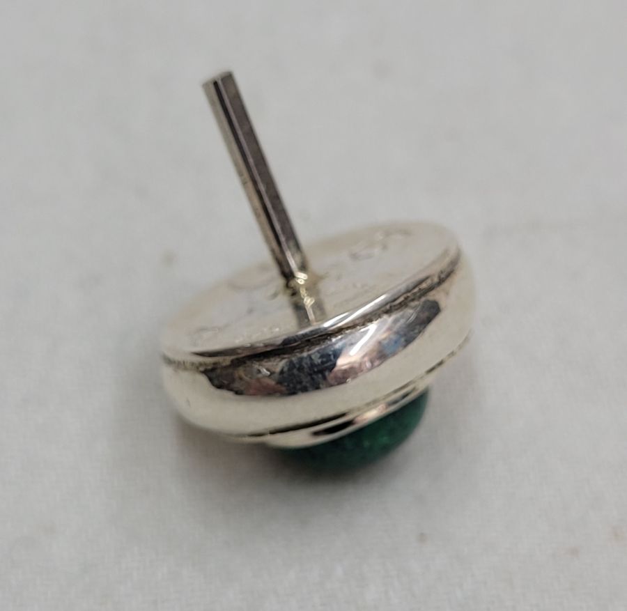 Chanuka Hanukah Dreidel Sevivon Elat stone sterling silver tiny size smooth made by S. Ghatan (Katan). Dimension diameter 1.8 cm X 2 cm approximately.