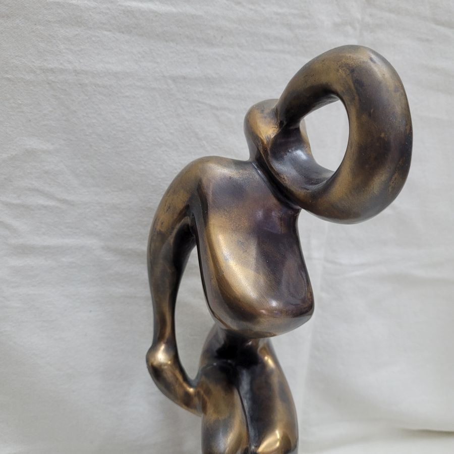 Bronze sculpture lady exercising - Image 7