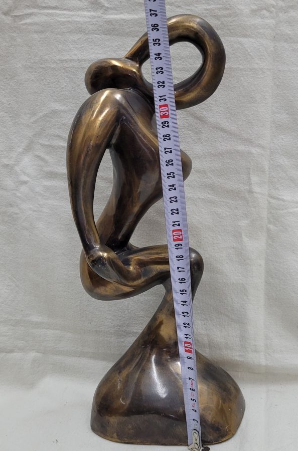 Bronze sculpture lady exercising - Image 10