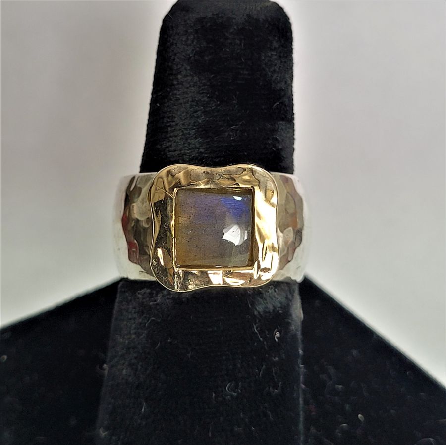 Handmade sterling silver & 14 carat yellow gold Labradorite square stone ring hand hammered contemporary design European finger size 60, USA size 9.