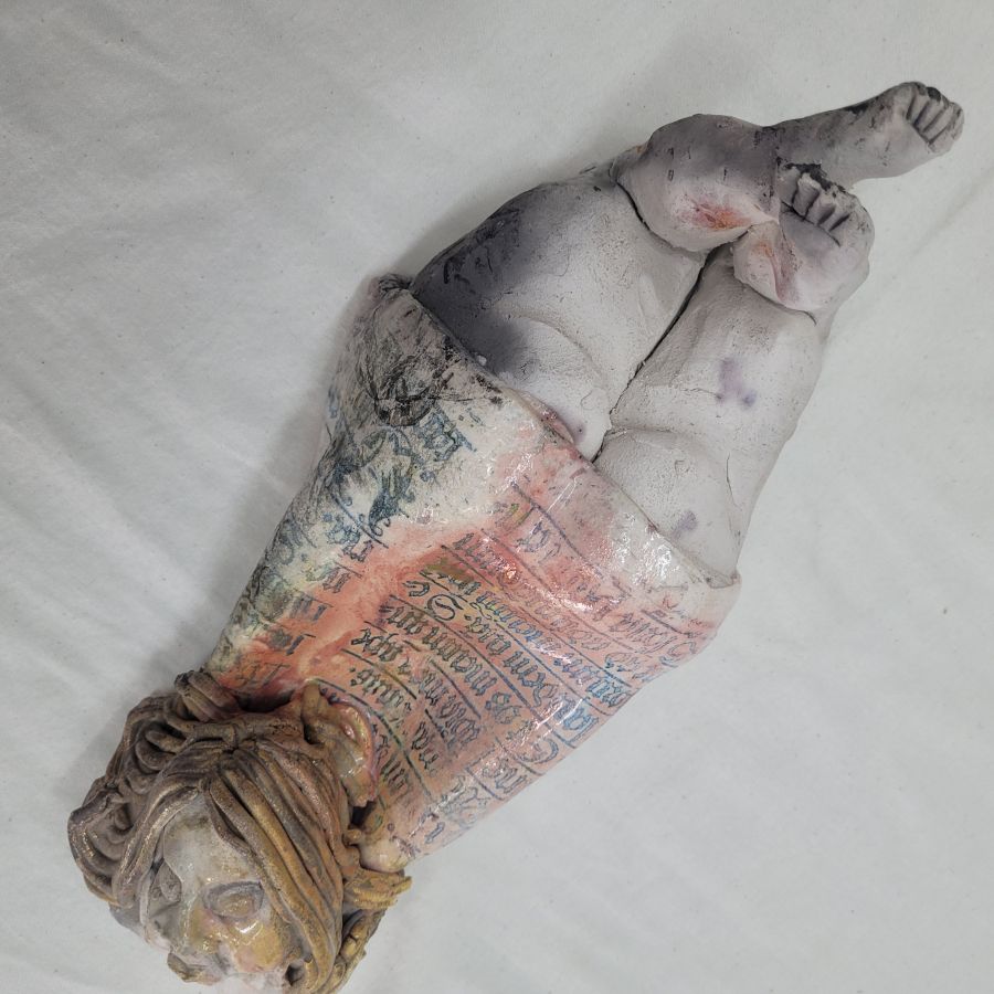 Roku Ceramic Sculpture Princess - Image 9