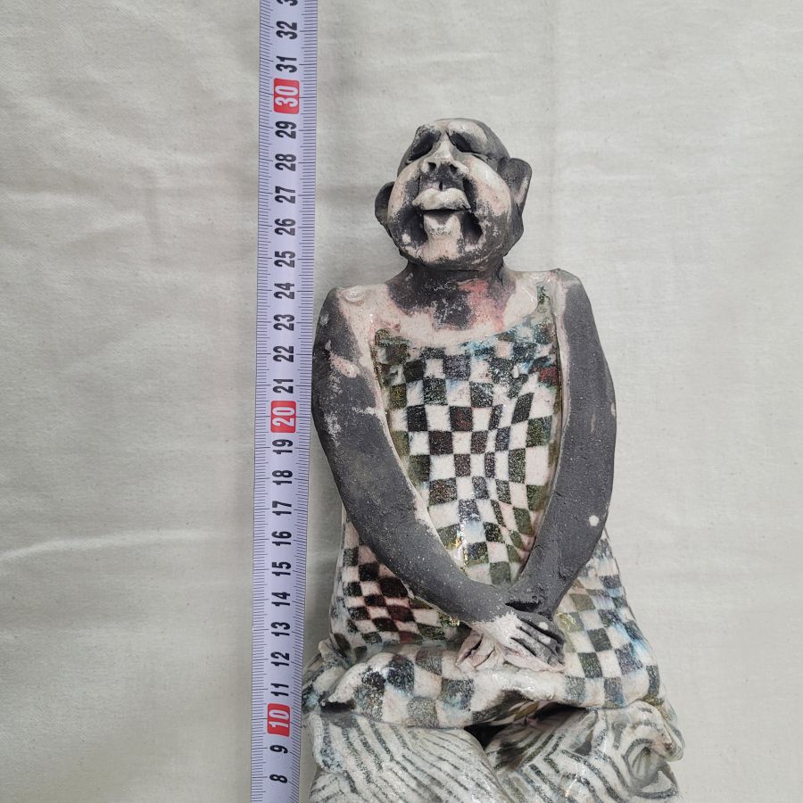 Harlequin Roku Ceramic Statue - Image 3