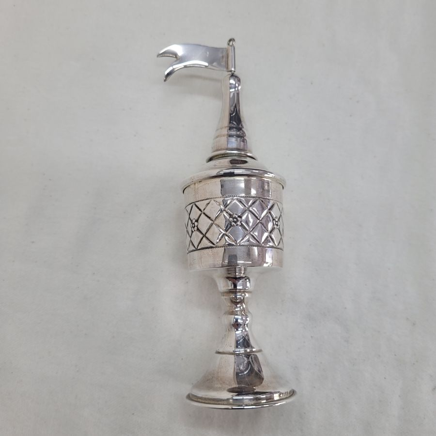 Handmade Havdalah box engraved rhombus Bessamim box tower with silver pressed rhombus designs around box. Dimension diameter 4.4 cm X 18 cm approximately.