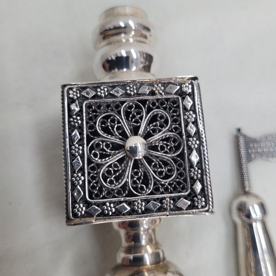 Filigree Bessamim Box Flower - Image 5