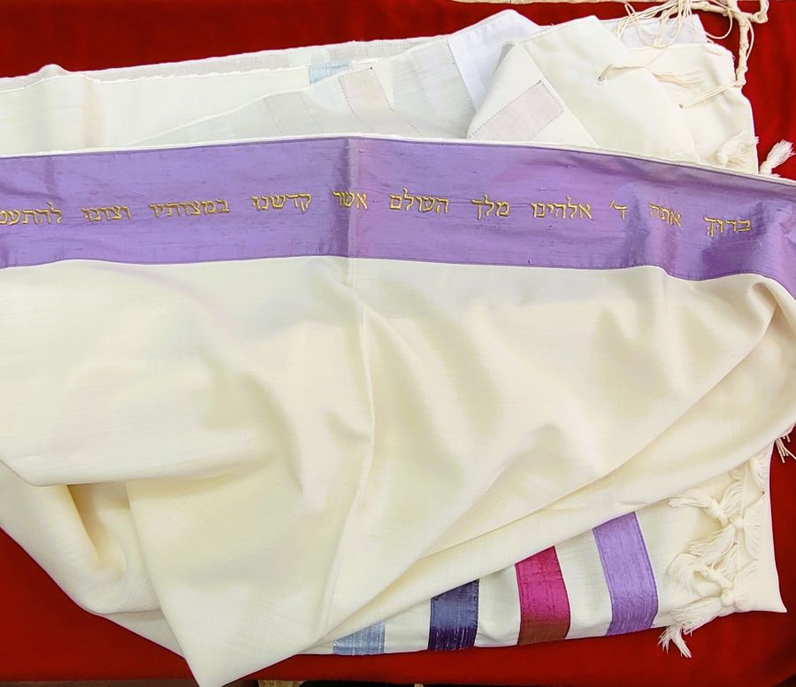 Beige wool Tallit handmade - Image 4