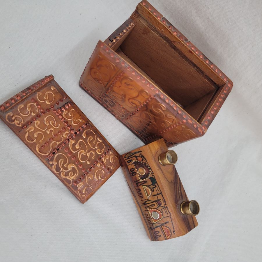 Traveling Shabbat Candleholders Wood - Image 3