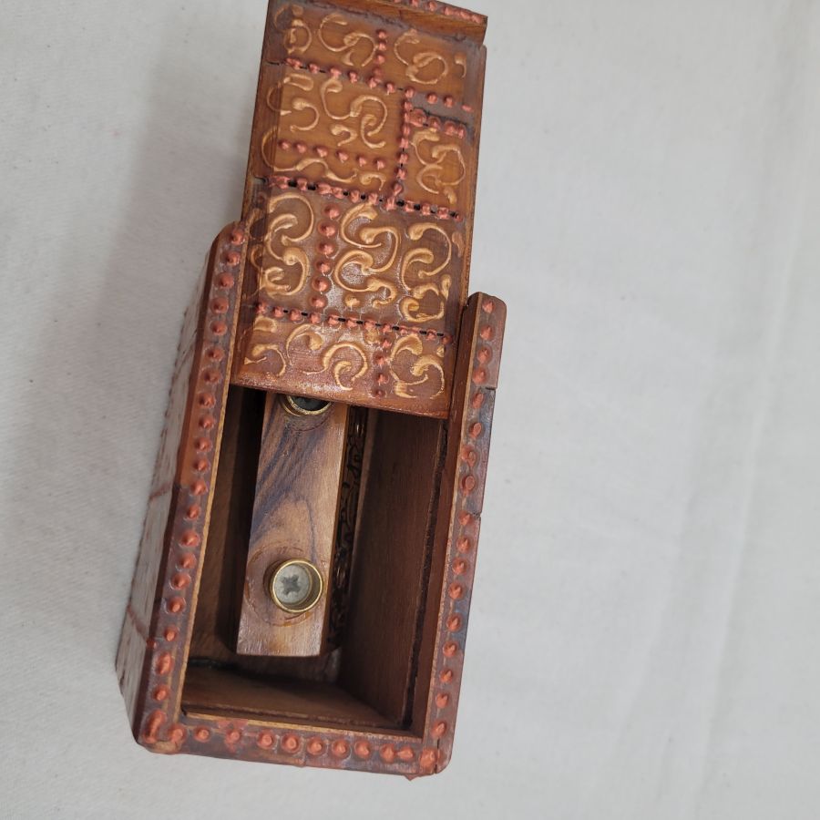 Traveling Shabbat Candleholders Wood - Image 7
