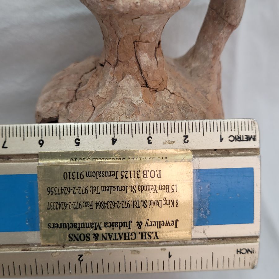 Broken pottery oil jar - Image 4