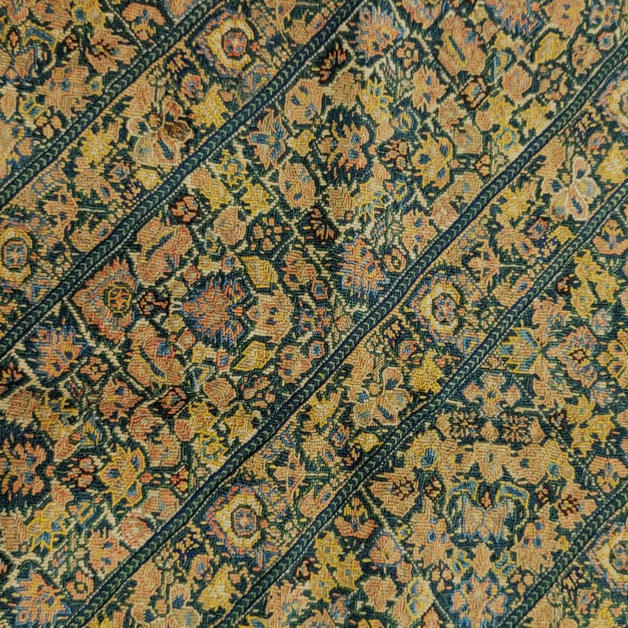 Antique needle point tablecloth - Image 13