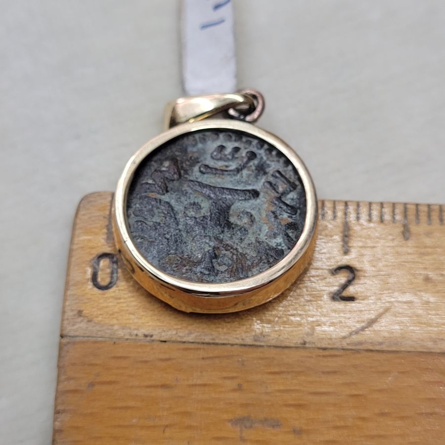 Gold pendant antique coin - Image 4
