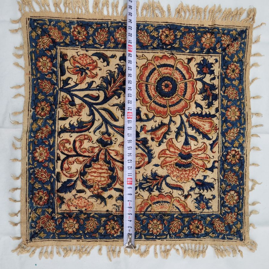 Vintage square Qalamkari flower - Image 3