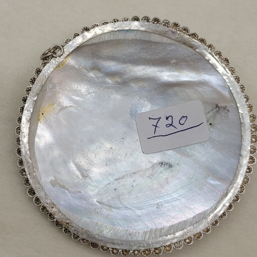 Mother of pearl pendant - Image 4