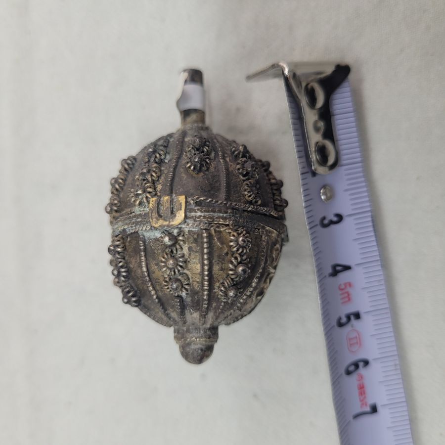 Vintage Yemenite Sevivon Dreidel - Image 3