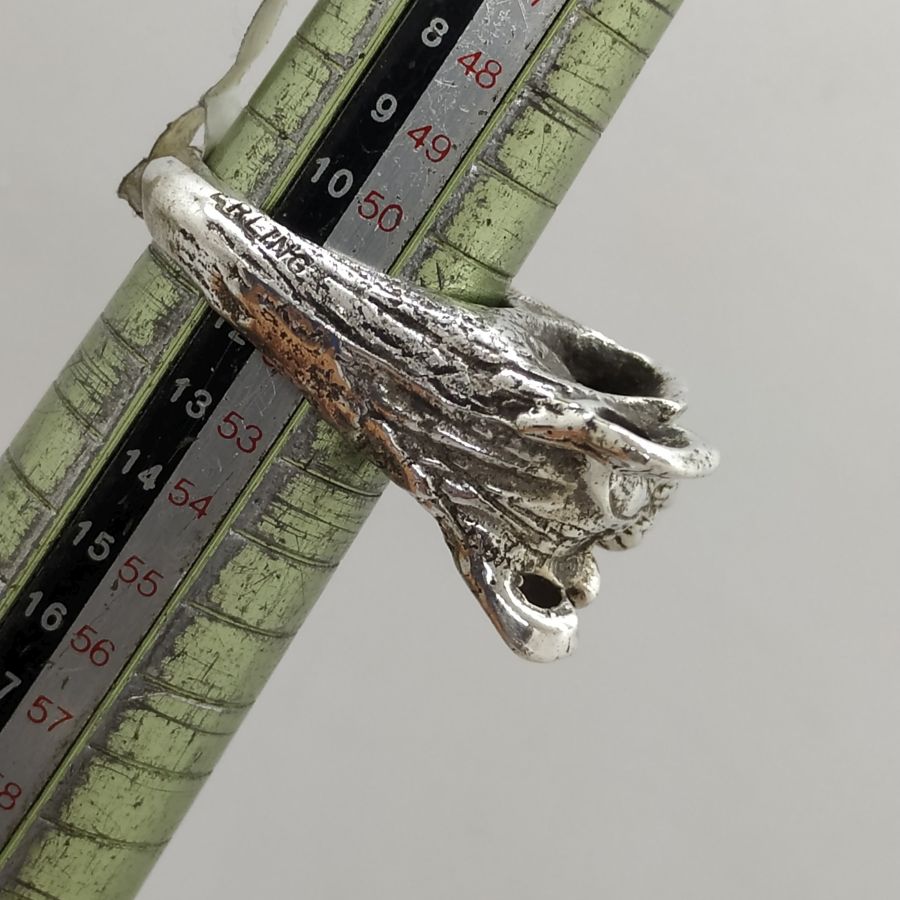 Silver wolf head ring - Image 5