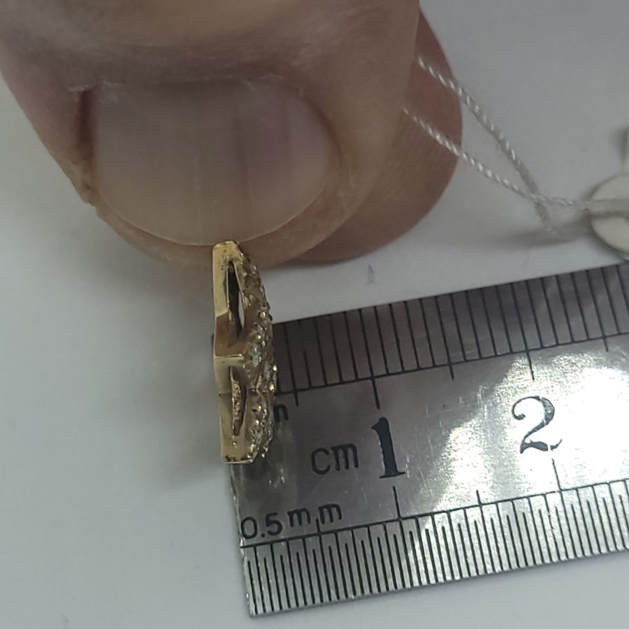 Elongated Magen David pendant - Image 3